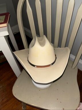 Stetson XXXXXXXX  6 7/8  Straw Cowboy Hat withLeather Band